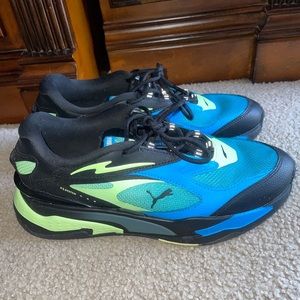 Men’s puma tennis shoes